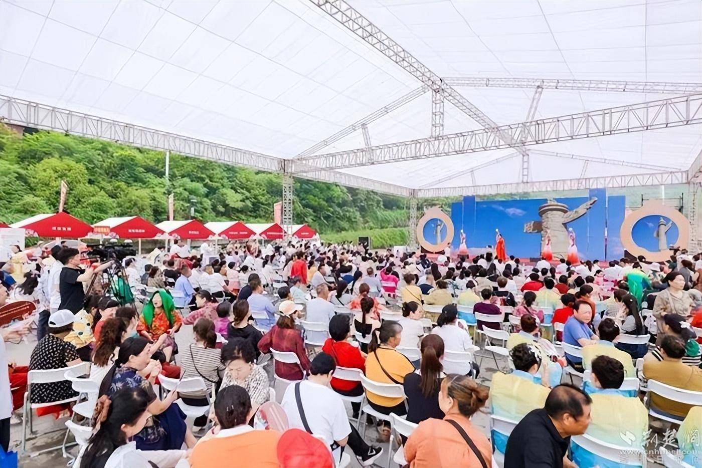 2024年泽林旱龙舟文化旅游节启幕鄂州旱龙舟展馆正式开工(图5)