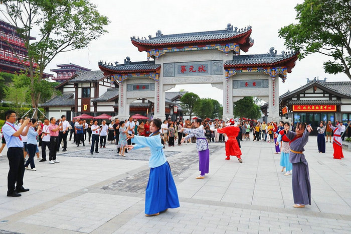 2024绵阳市文化和旅游发展大会与会人员进行实地考察(图3)