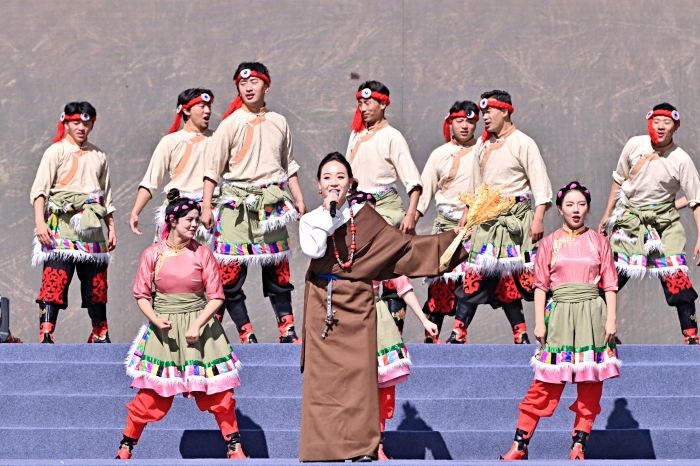 共线年扎崇文化旅游季今日开幕(图3)
